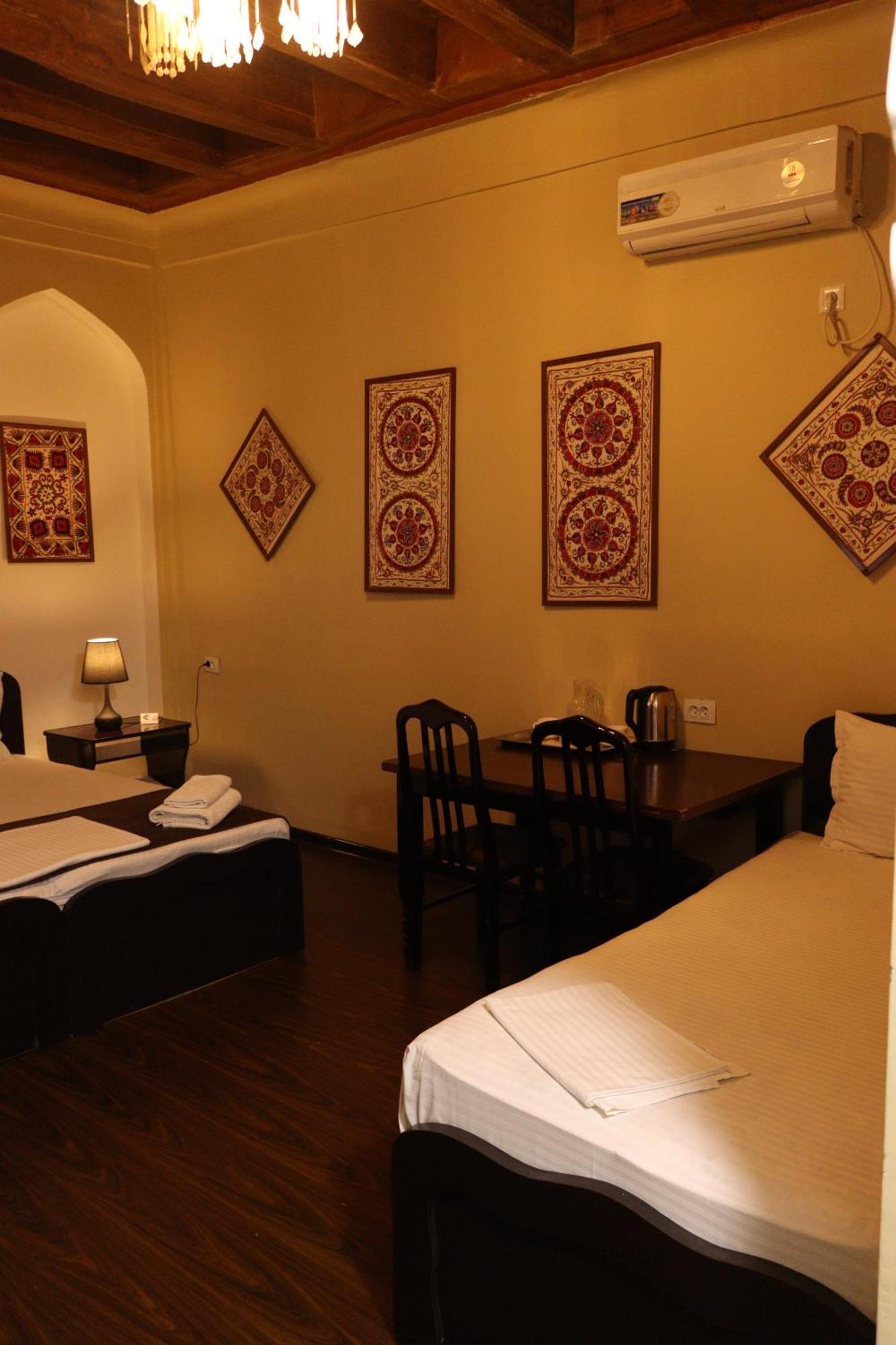 Al Bukhari Boutique Hotel Бухара Екстериор снимка