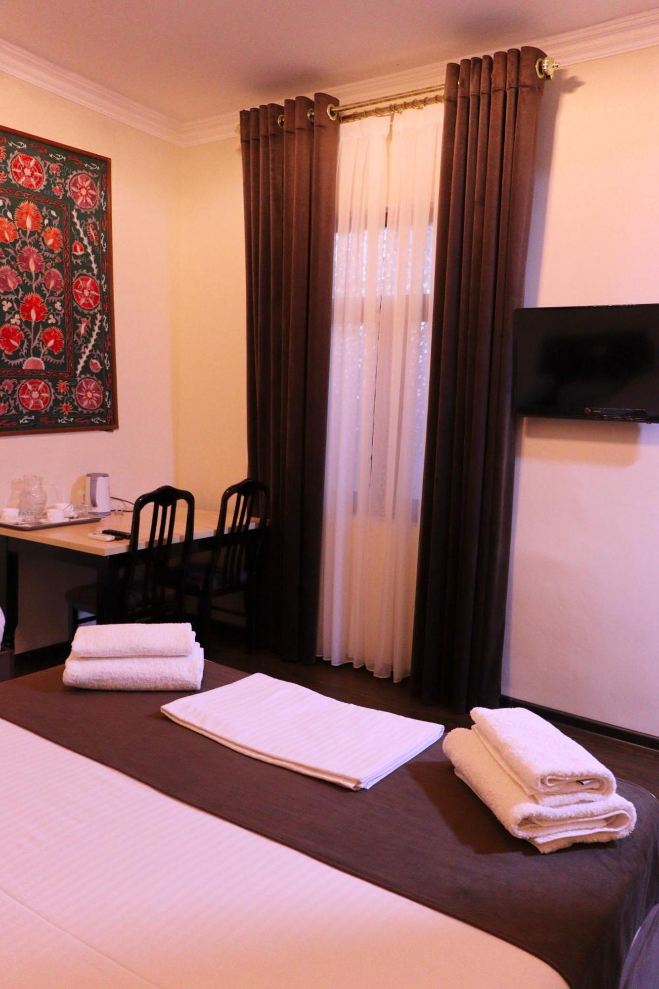 Al Bukhari Boutique Hotel Бухара Екстериор снимка